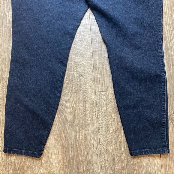 Torrid dark navy jeggings, sz 16 short - Picture 9 of 15